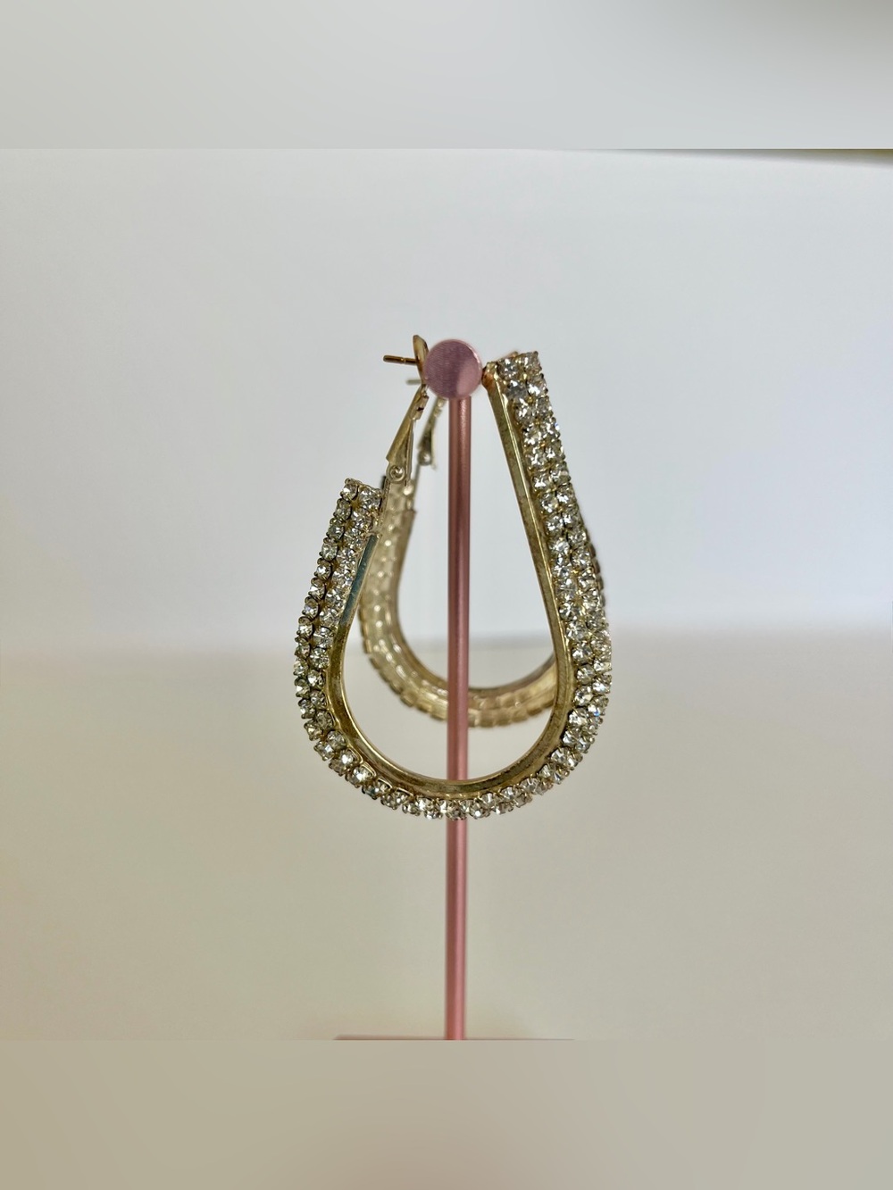Y2K Vintage Gold Tone Rhinestone Open Oval Hoop Statement Earrings